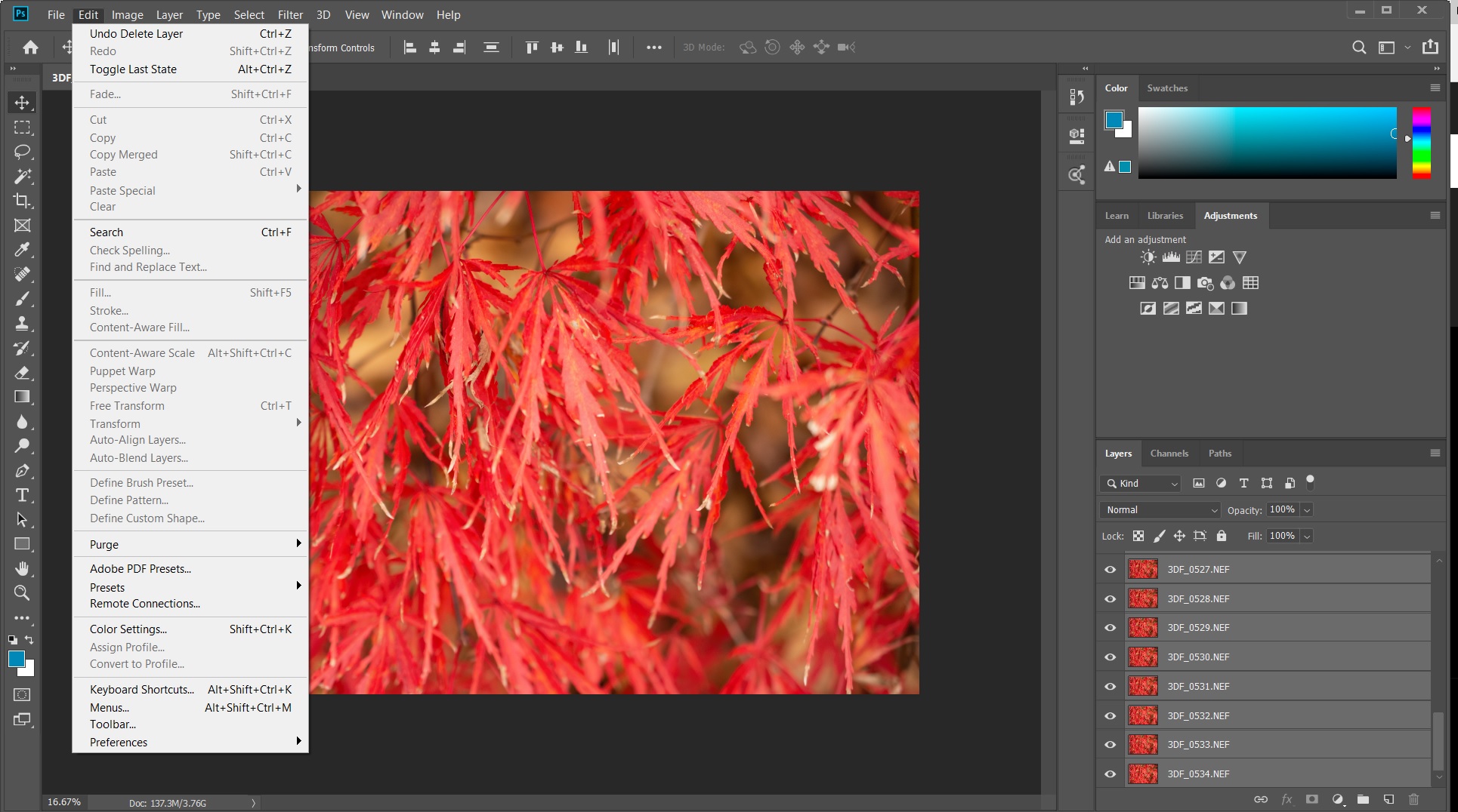 Why can't I auto align layers in photoshop? - Resolved